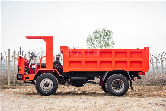 4噸礦用運(yùn)輸車(chē)